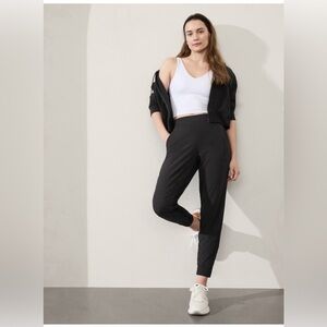 ATHLETA Brooklyn Legacy Mid Rise Jogger Black Size 14T
